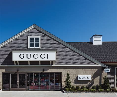 gucci woodbury commons black friday|st john outlet Woodbury Commons.